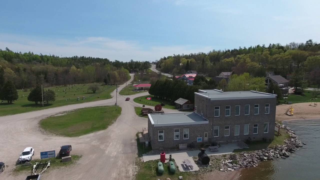 2016 05 22, Kagawong, Manitoulin Island