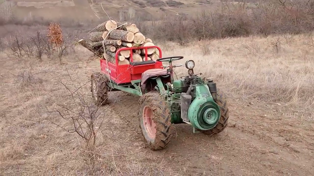 Motocultor  Ferrari 4x4 (MC 60 ) 1 cil (572 cmc) 16 cp dz.Lombardini Preț 2000 euro. tel 0747997095