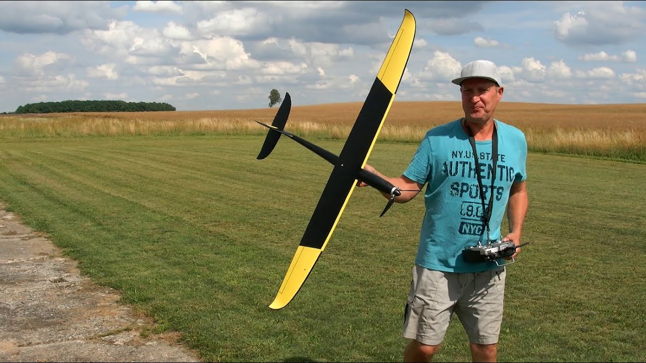 MINI HAWK (Staufenbiel) in Beerfelde 01.07.2016 , Pilot Matthias