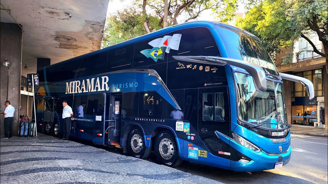 Terminal JK. Belíssimos ônibus de turismo em BH