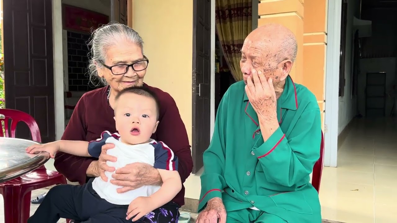 Mùng 1 Tết Bính Ngọ 2026