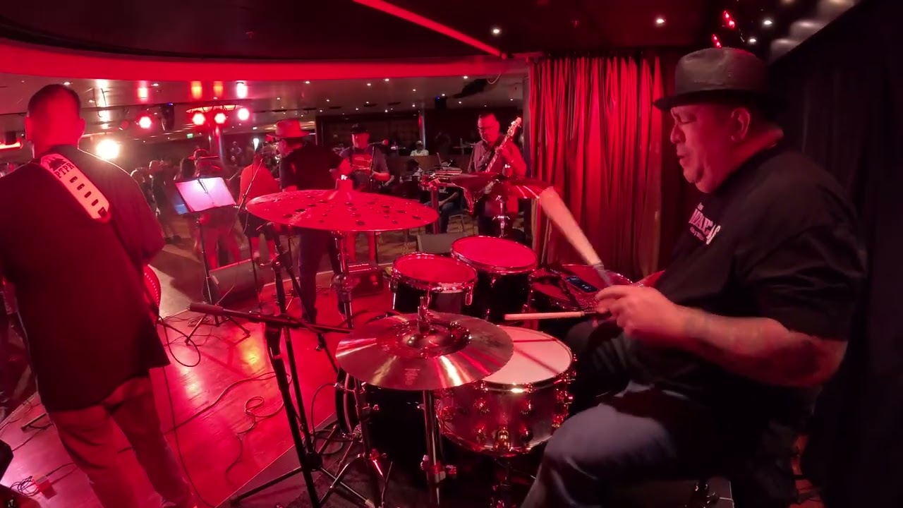 Los Monarcas - Cruise 2026