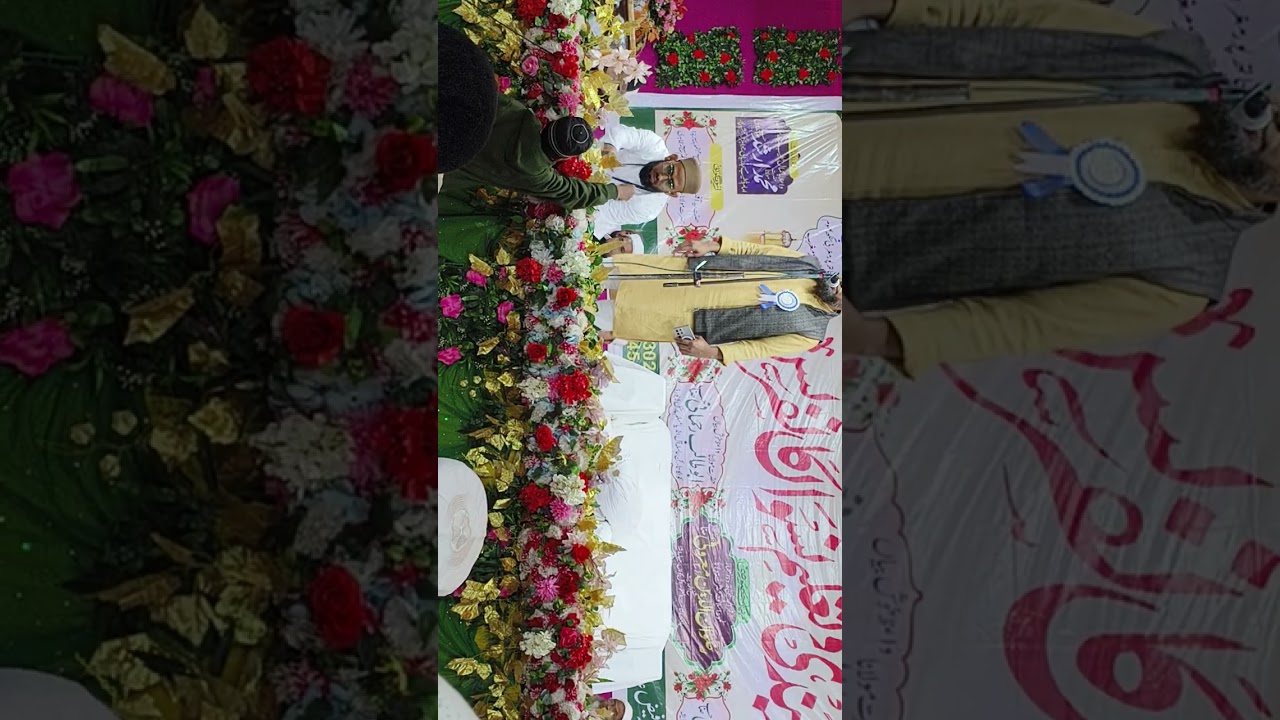 جلسہ دستاربندی کے دوران پیش کی گئ پیاری نظم 