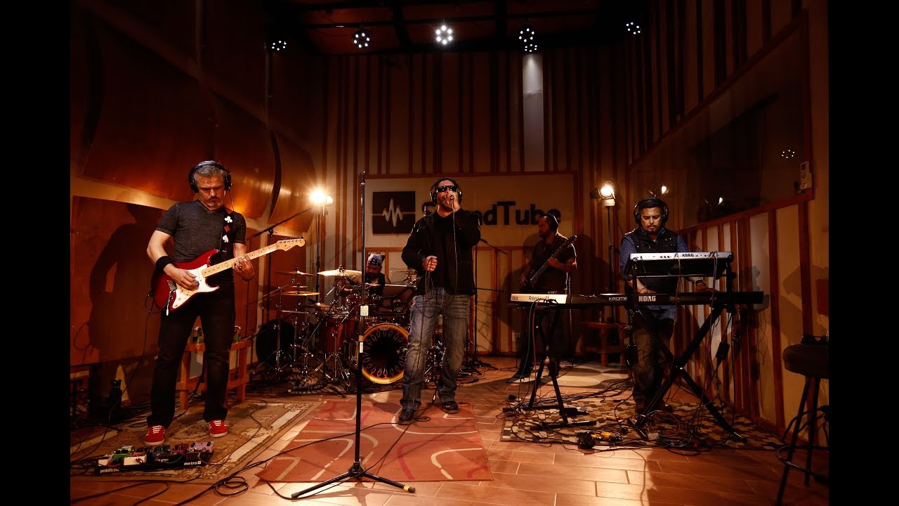 Dakota - Bad (U2 Cover) Live Session