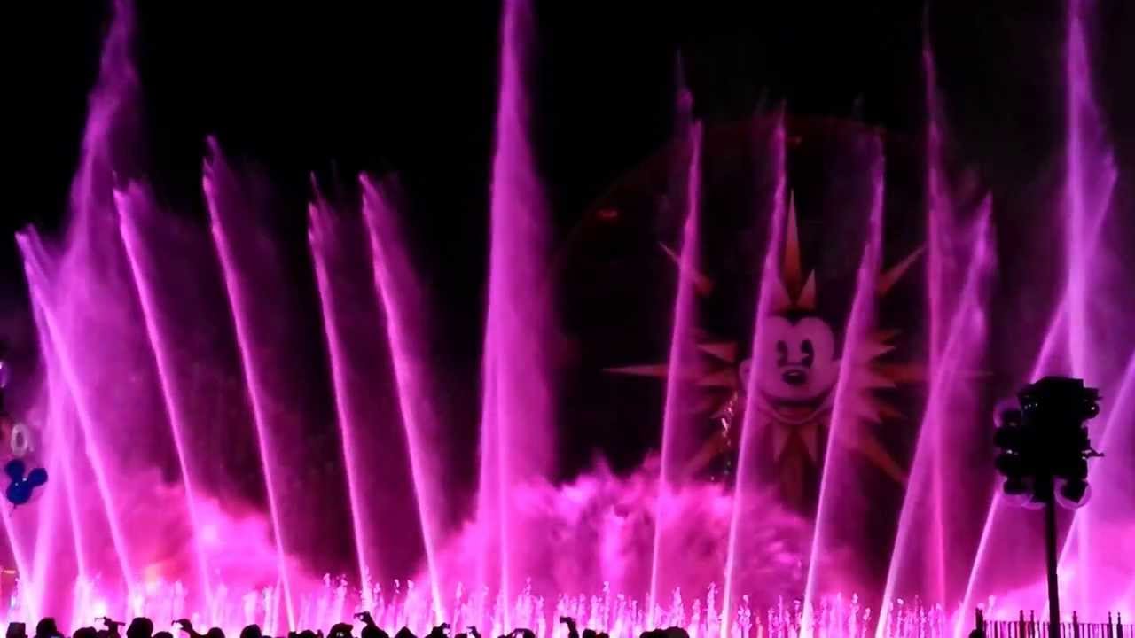 New Year's 2014 at DCA Fountains and Fireworks