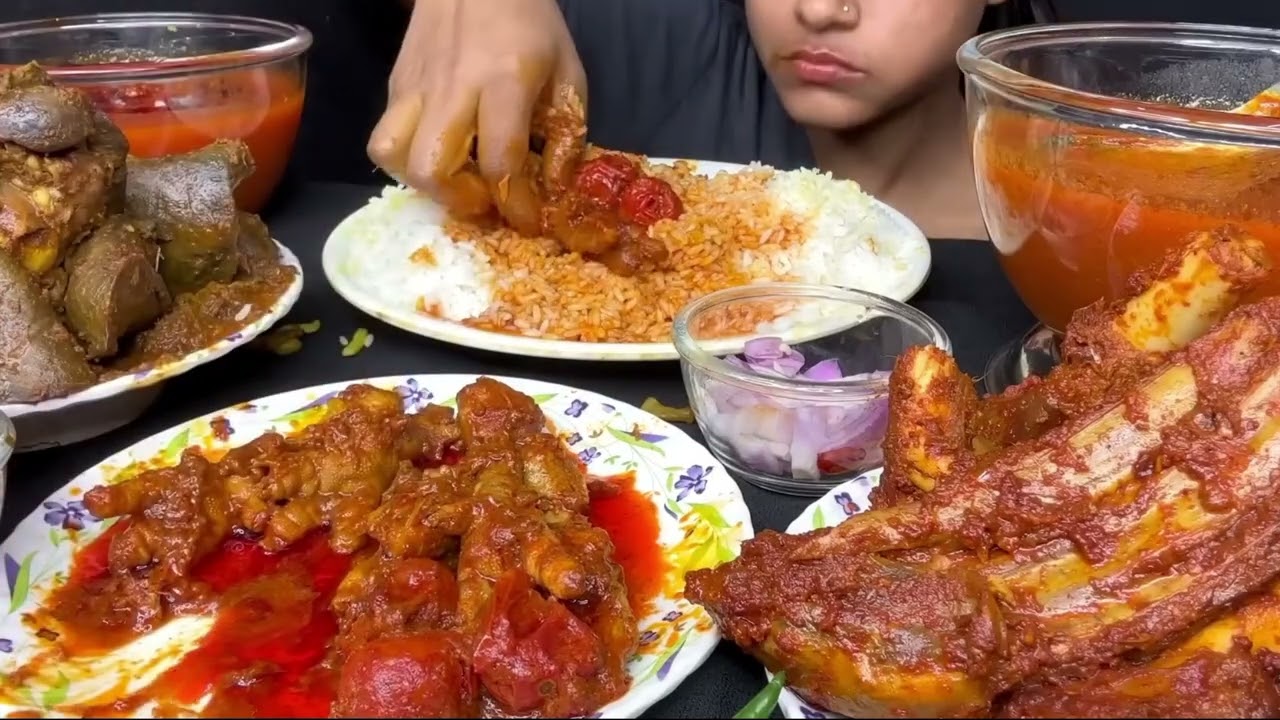 Mutton curry | Check Feet curry | Mutton Lungs | mnasmreating mnaeating 