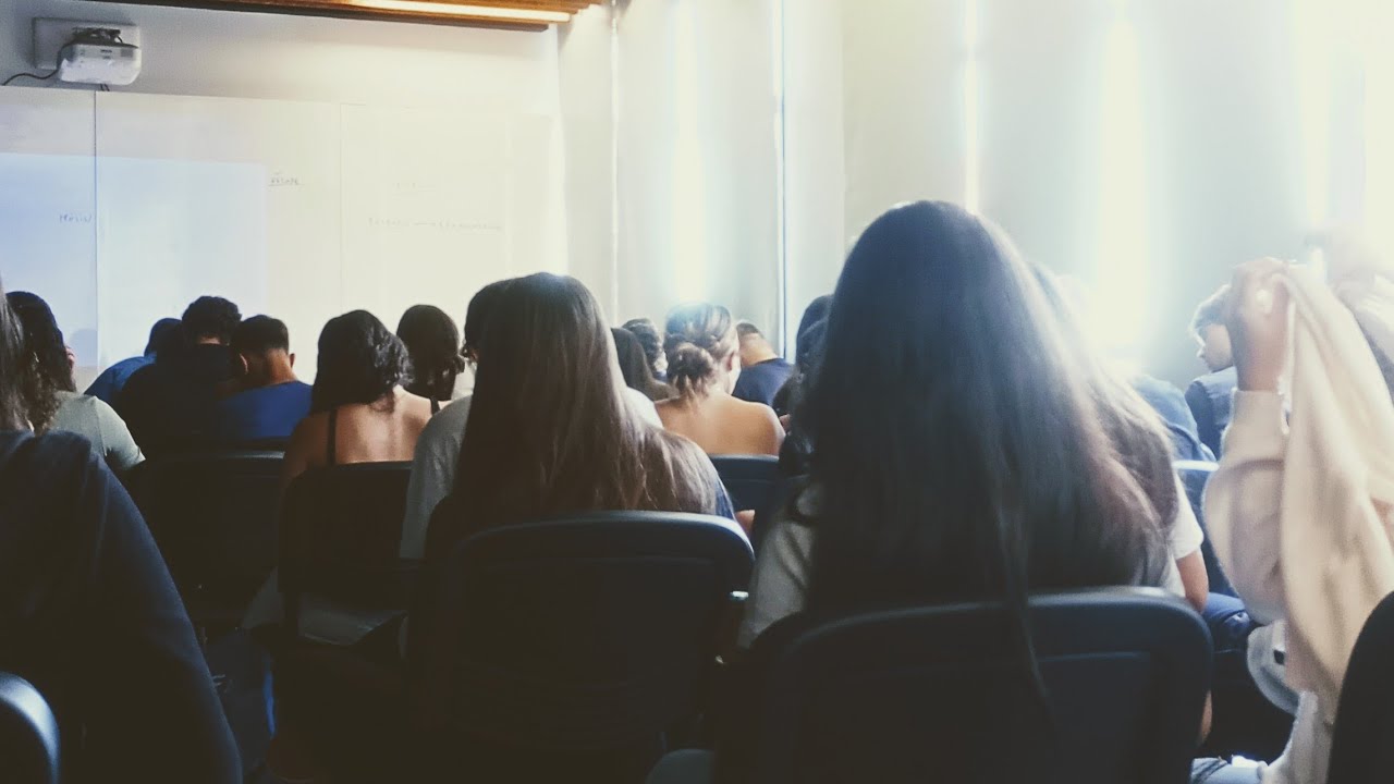 PRIMEIRO DIA DE AULA NO CURSINHO PRE VESTIBULAR DE MEDICINA