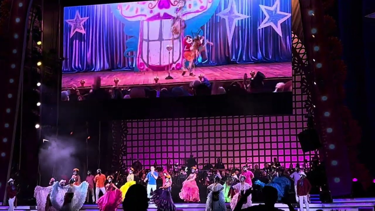 Coco: Un festival para recordar | Un poco loco | Kenneth Lavill y Oskar Jiménez | Plaza de Toros MX