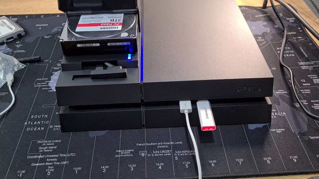 Sony PlayStation 4  Data Bank 3TB Hard Disk Drive