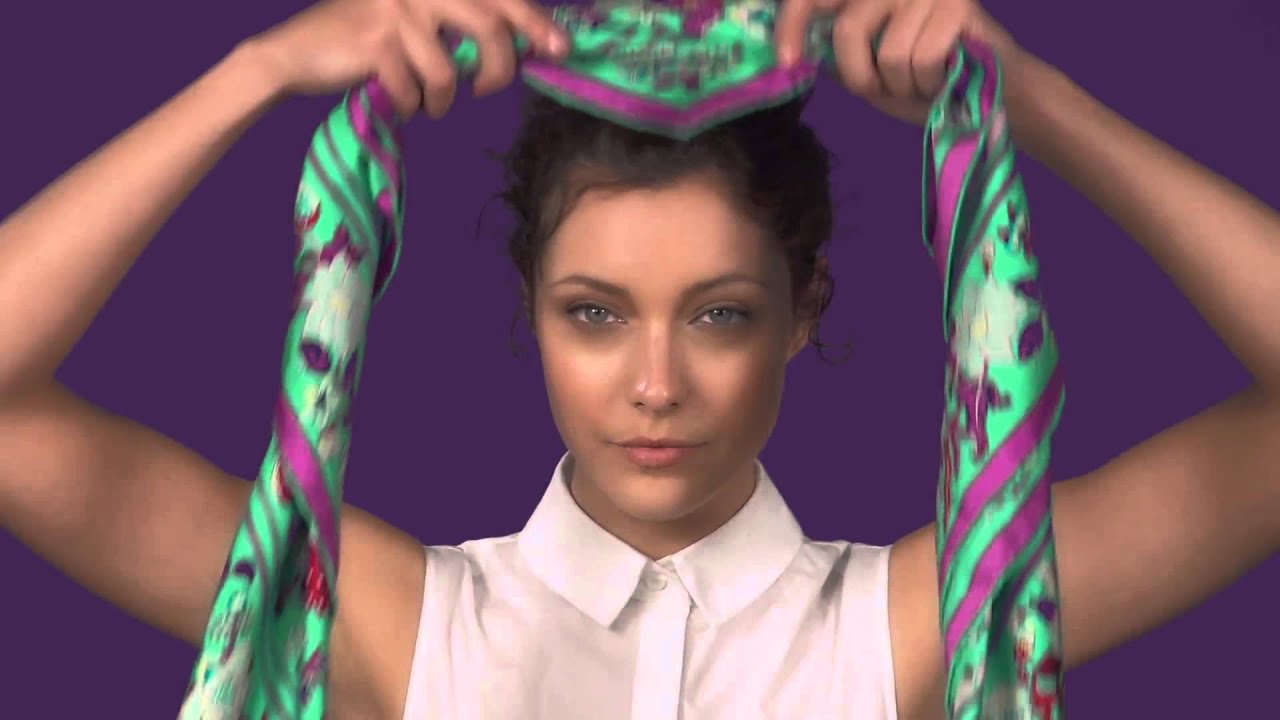 How To Tie A Scarf - Scarf Styling Guide: The Twisted Headband