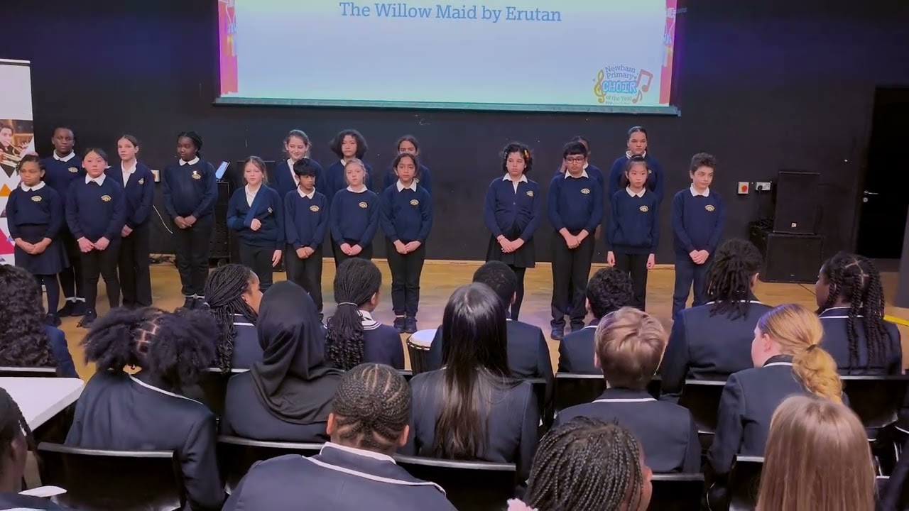Erutan - The Willow Maid. Live performance by Keir Hardie Primary School Choir