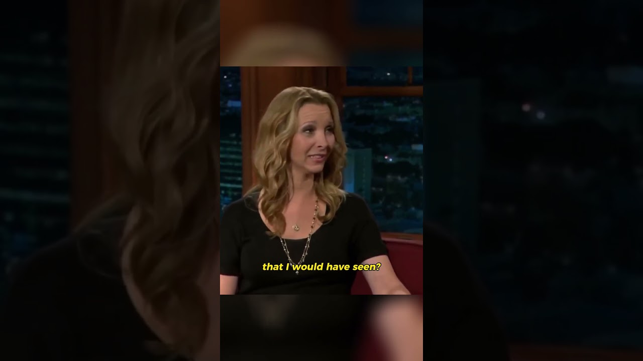 Lisa Kudrow Shares HILARIOUS Green Card Story