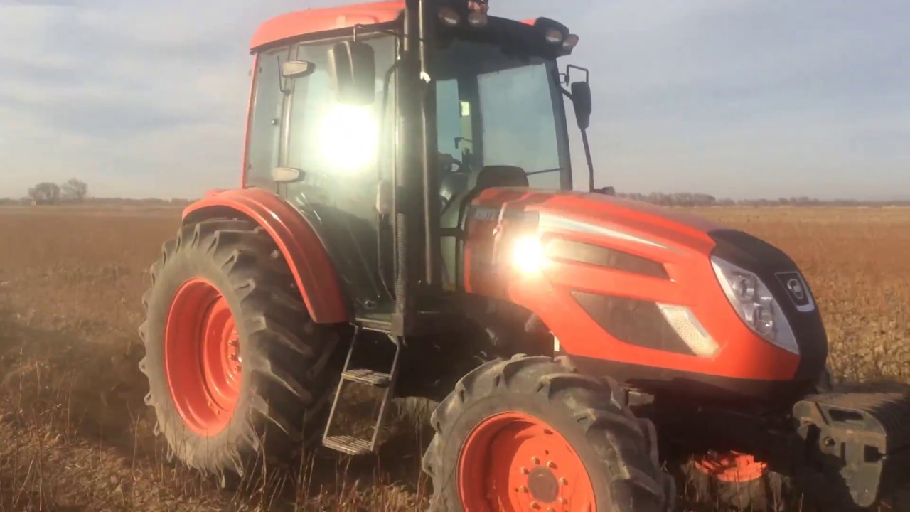 Kioti PX 1002 ploughing with Pietro Moro. Вспашка земли с Италянским плугом