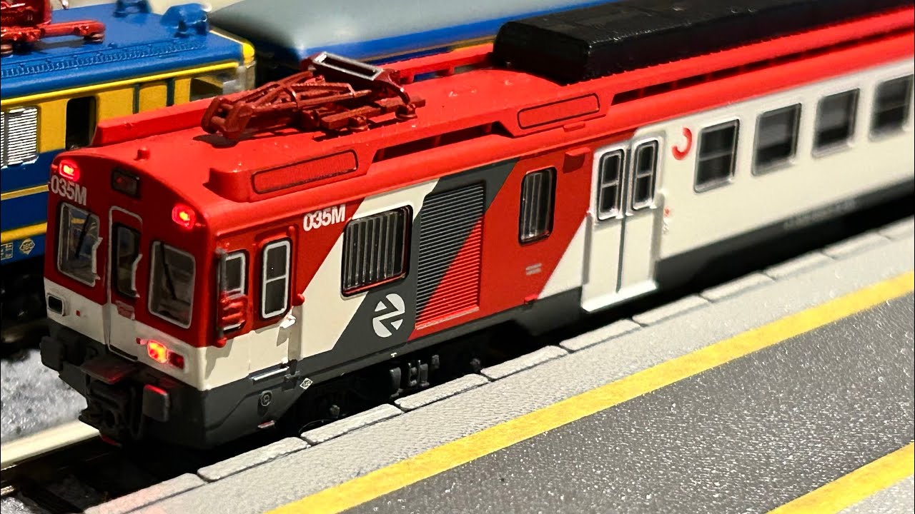 UT440 Cercanías Arnold - Escala N