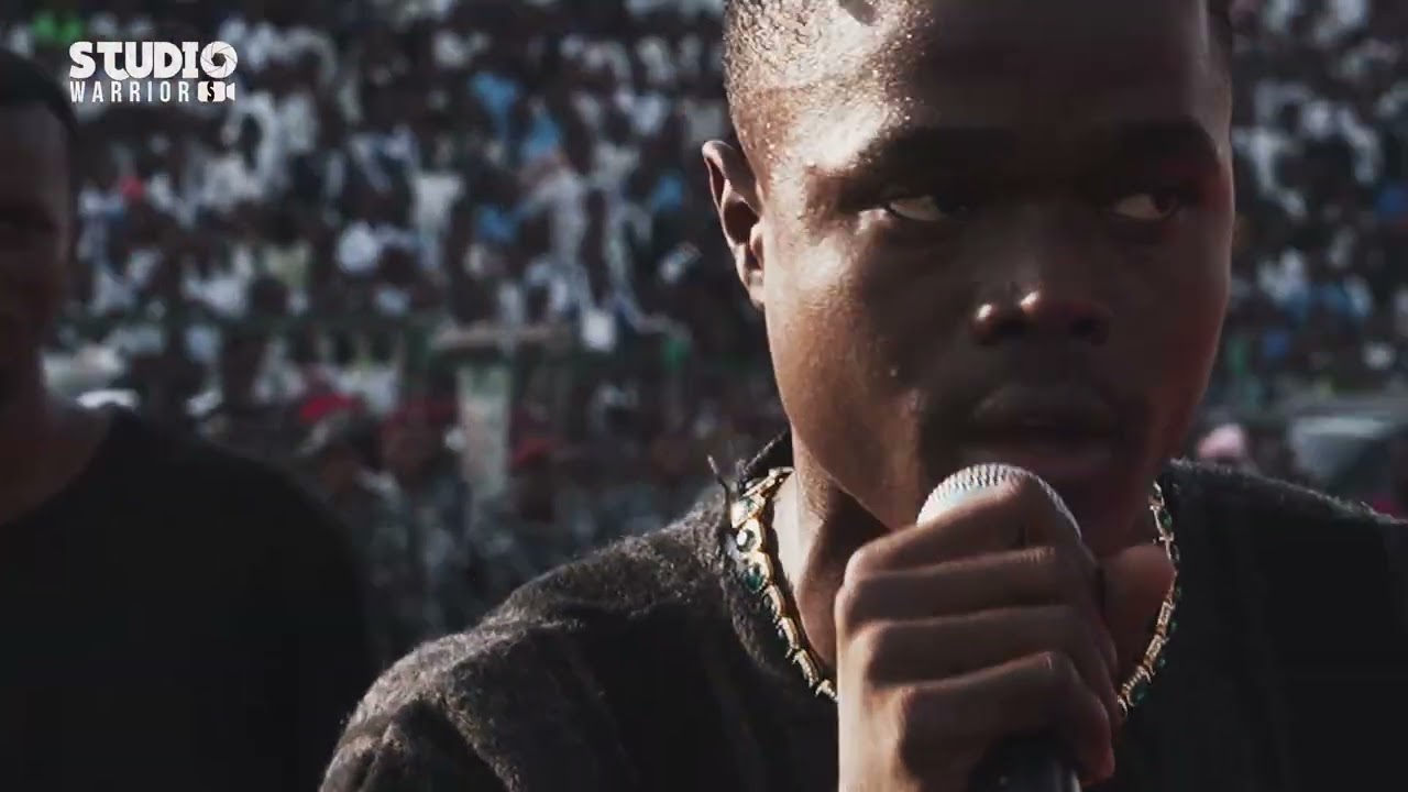 Incredible JJ - Performing for the First Lady in Kenema City 