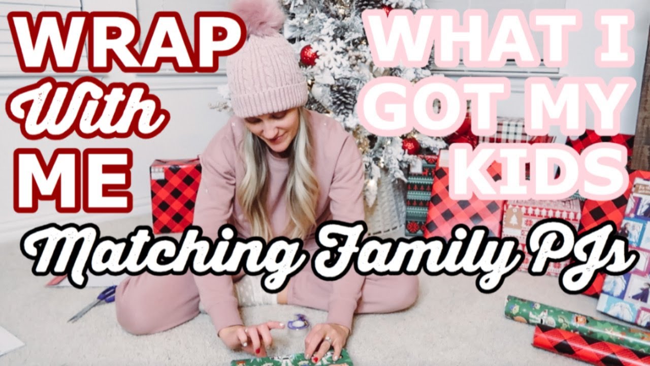 WRAP PRESENTS WITH ME | 2019 CHRISTMAS WRAP WITH ME | Amanda Little