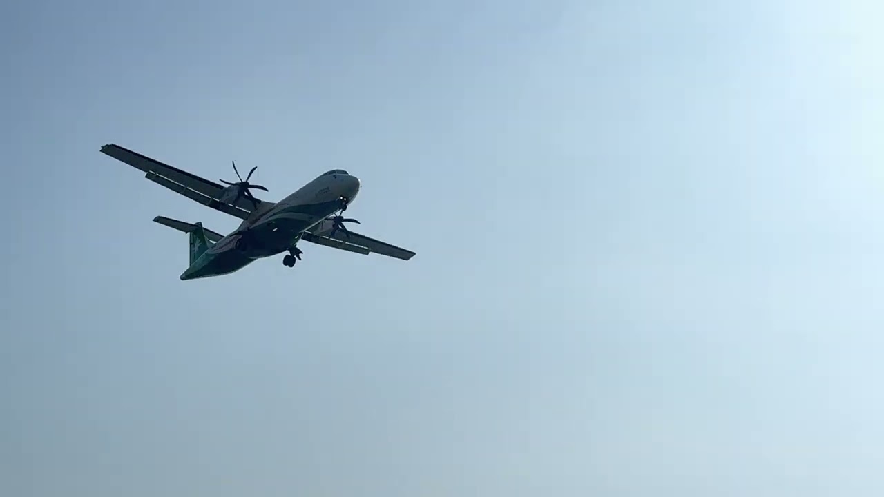 飛機起飛