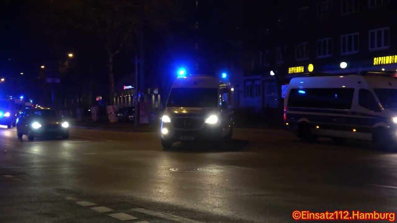 [Bundesligaspiel] Polizei Einsatzfahrten Fußball St.Pauli - Frankfurt.