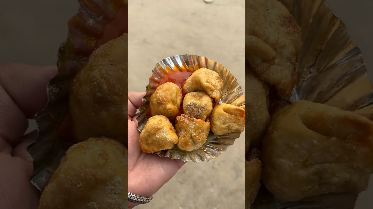 Veg Momos in just ₹10 😱 || Best Momos in Delhi ❤️ #shorts #momos