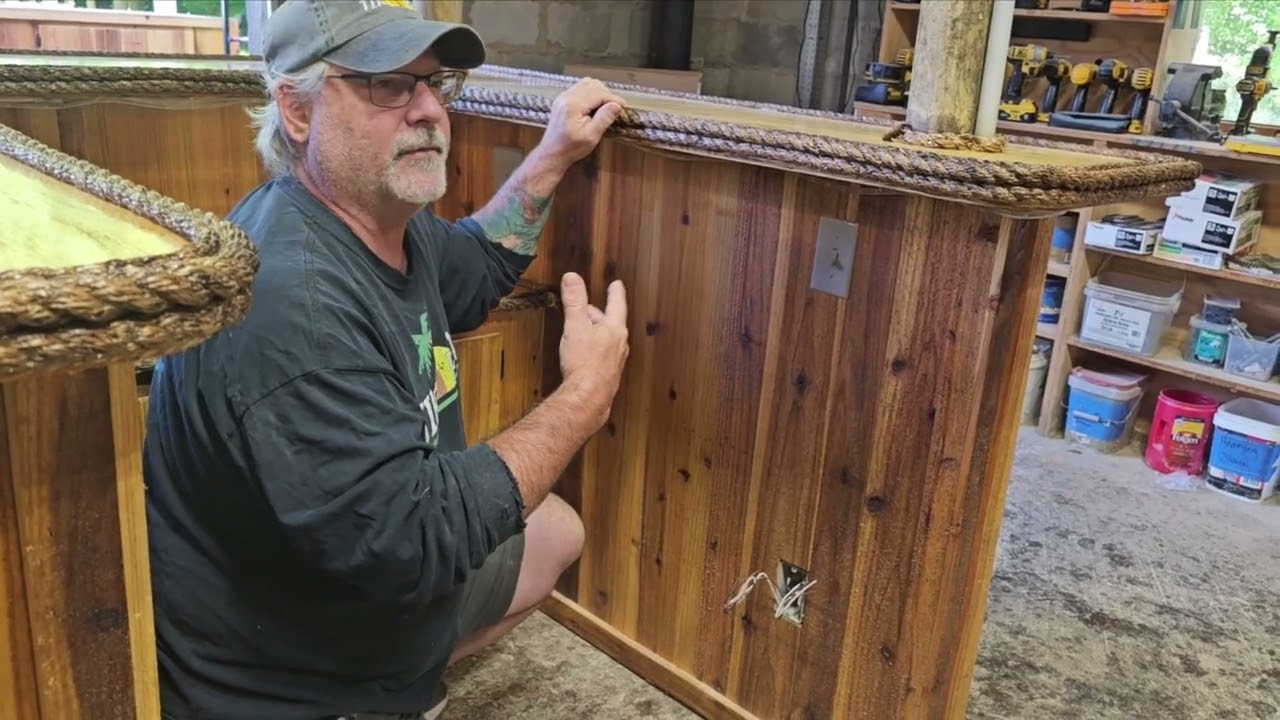 Boca Raton Fl. Unpacking the tiki bar and install instructions