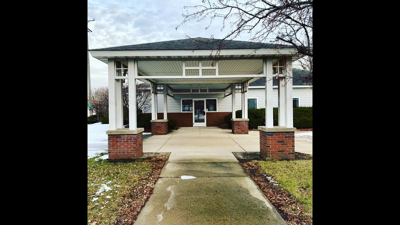 Tour of the future funeral home in Stark County, Illinois