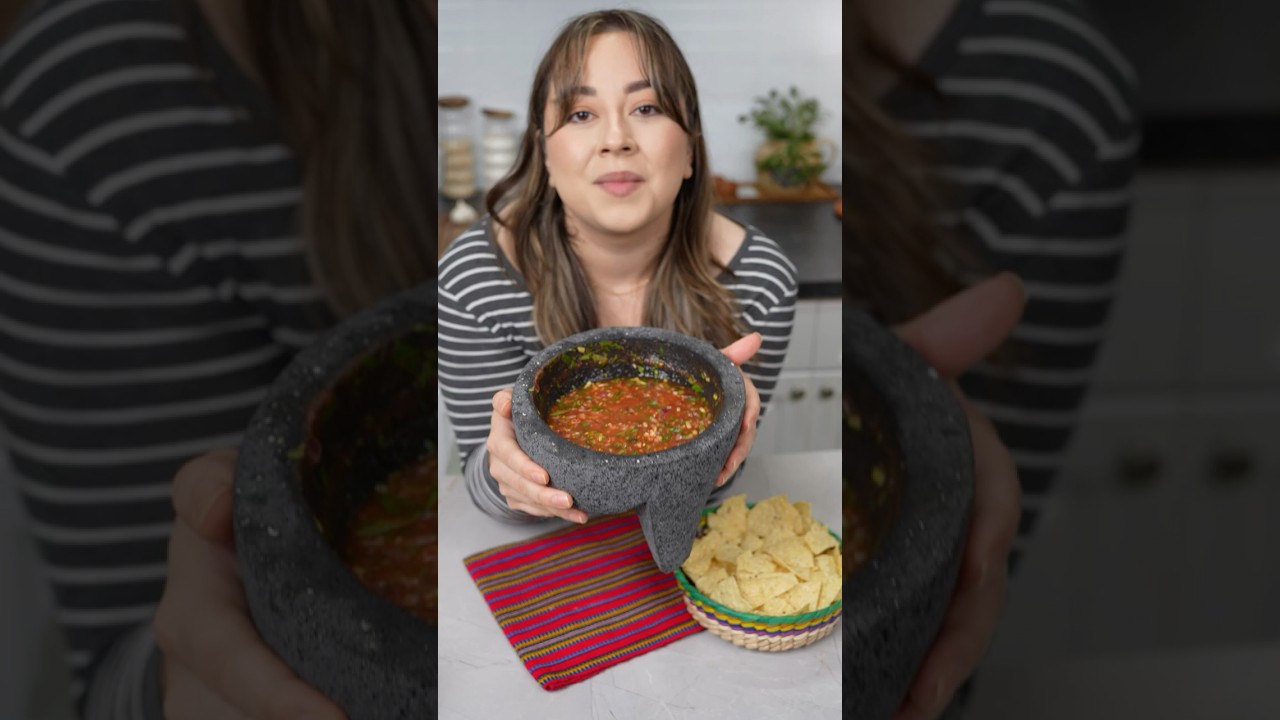 The Only Salsa Recipe You'll Ever Need!  #salsarecipe #salsa #homemade #fresh