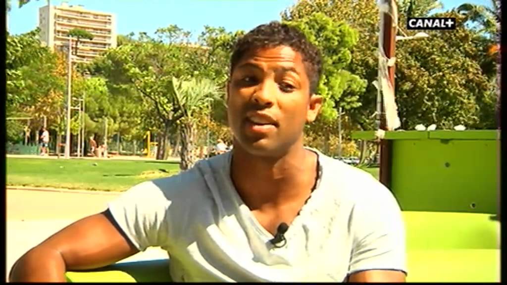 Interview Delon Armitage