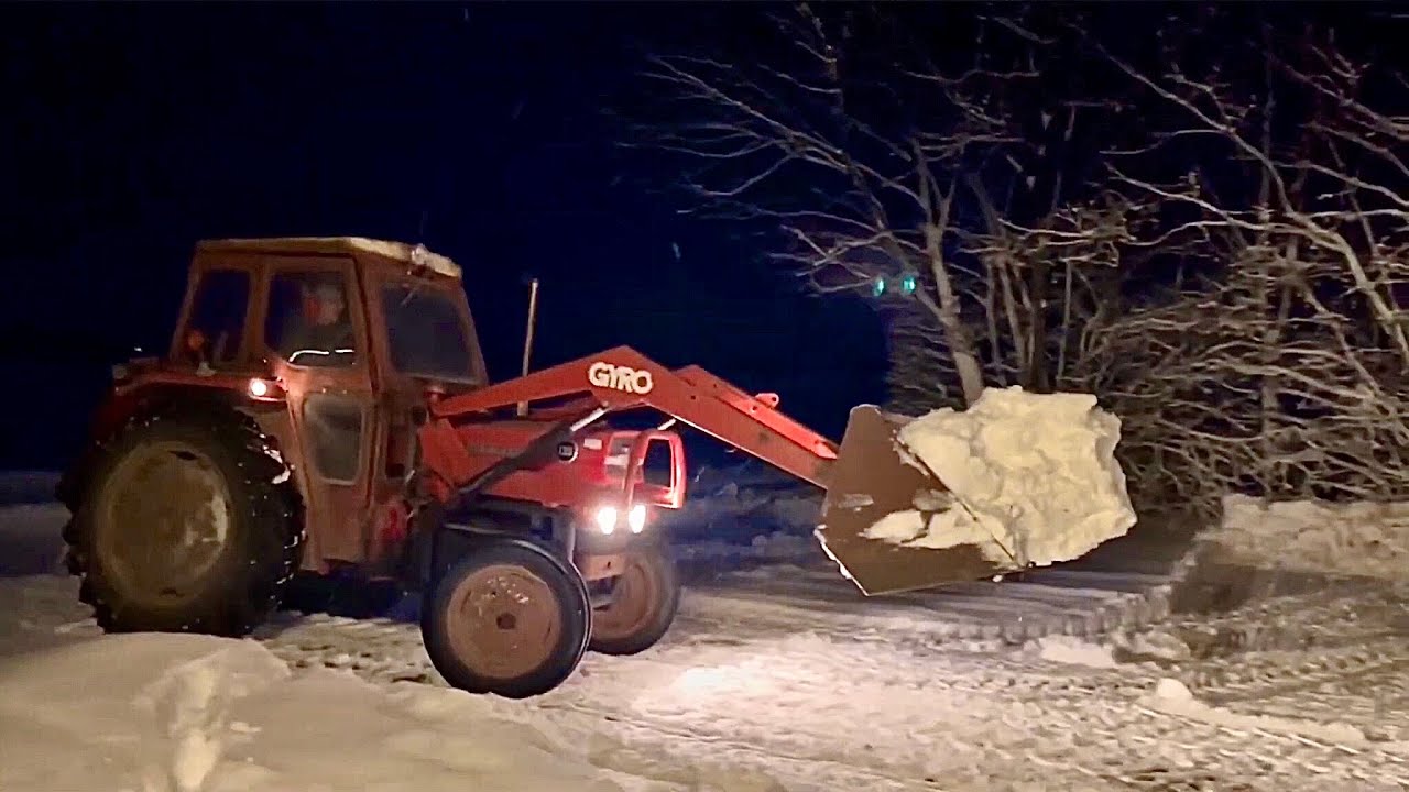 HRR off the Tracks - Early morning snow moving with the MF135