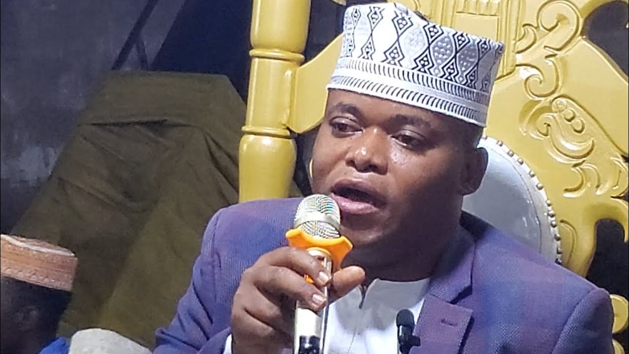QUR AN ILIYOSISIMUA NYOYO IKISOMWA NA MSOMAJI MAHIRI:UST IBRAHIM MITIGO.