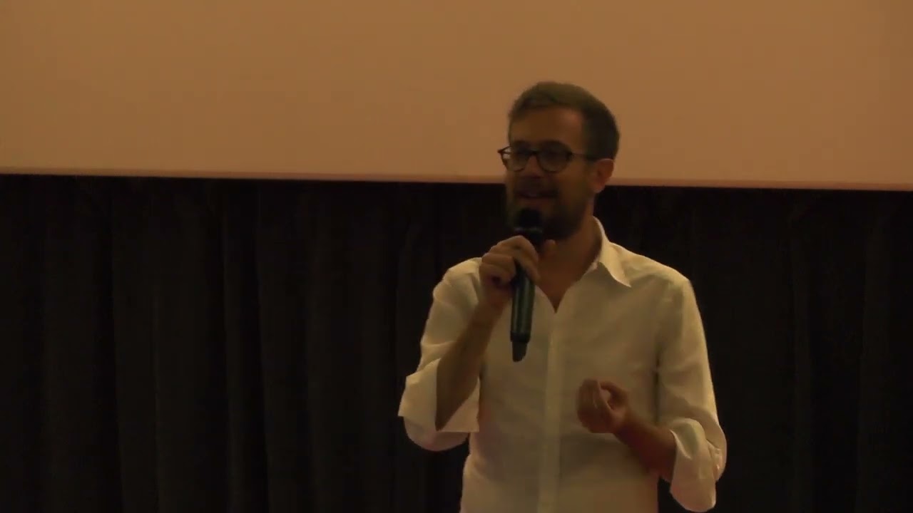Il critico di cinema nell&rsquo;epoca dell&rsquo;opinione diffusa | Giulio Sangiorgio | TEDxUniversit&agrave;IULMSalon
