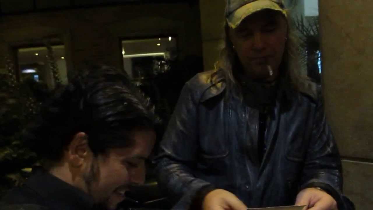 Andi Deris saluda a los Savage Sinners (y habla mucha mierda :D)