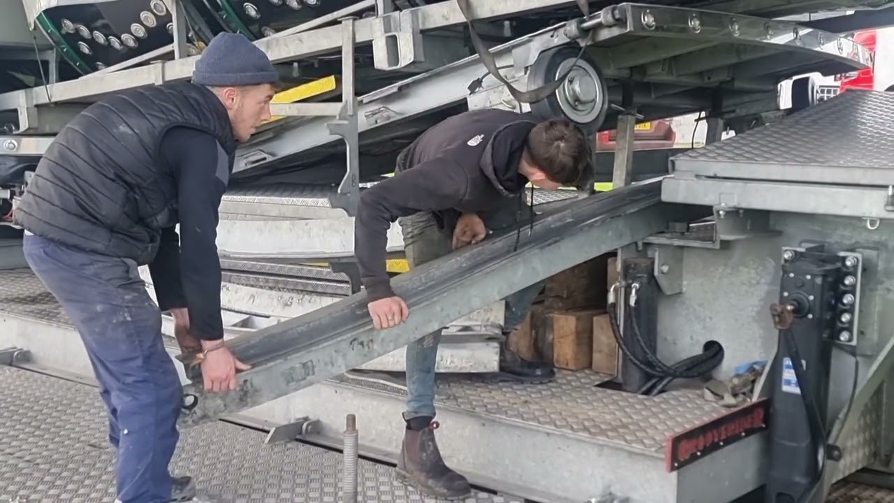 funfair  pull on and build up 2025 summercourt 