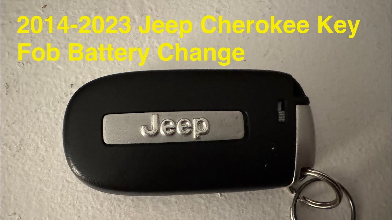 Замена батарейки в брелке ключа для Jeep Cherokee 2021 года.