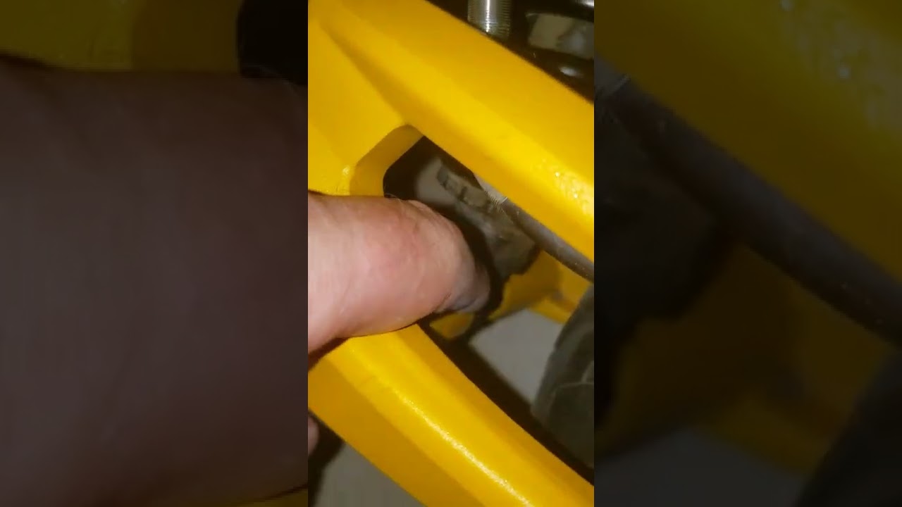 vsett10+ suspension creaking fix