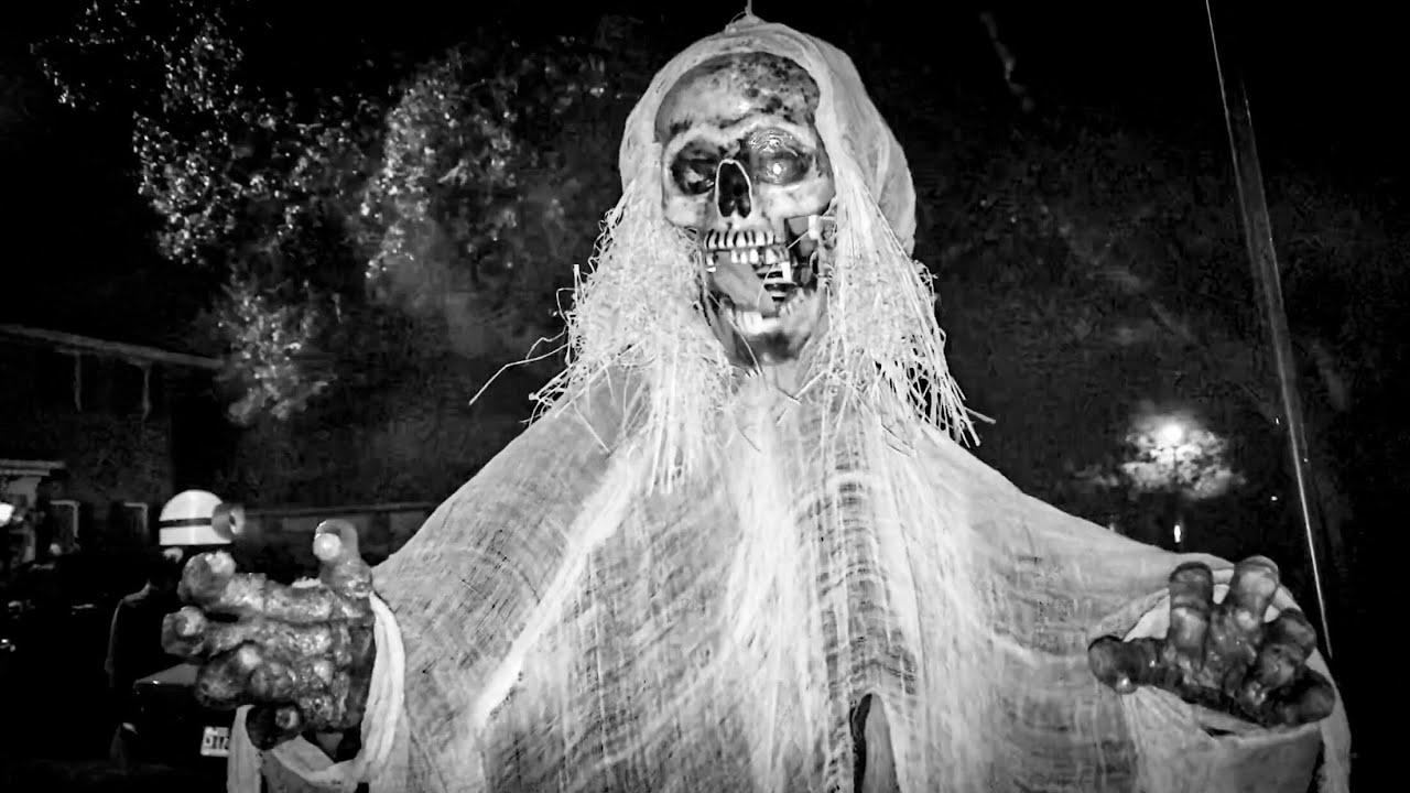 Halloween in the Suburbs of New Orleans