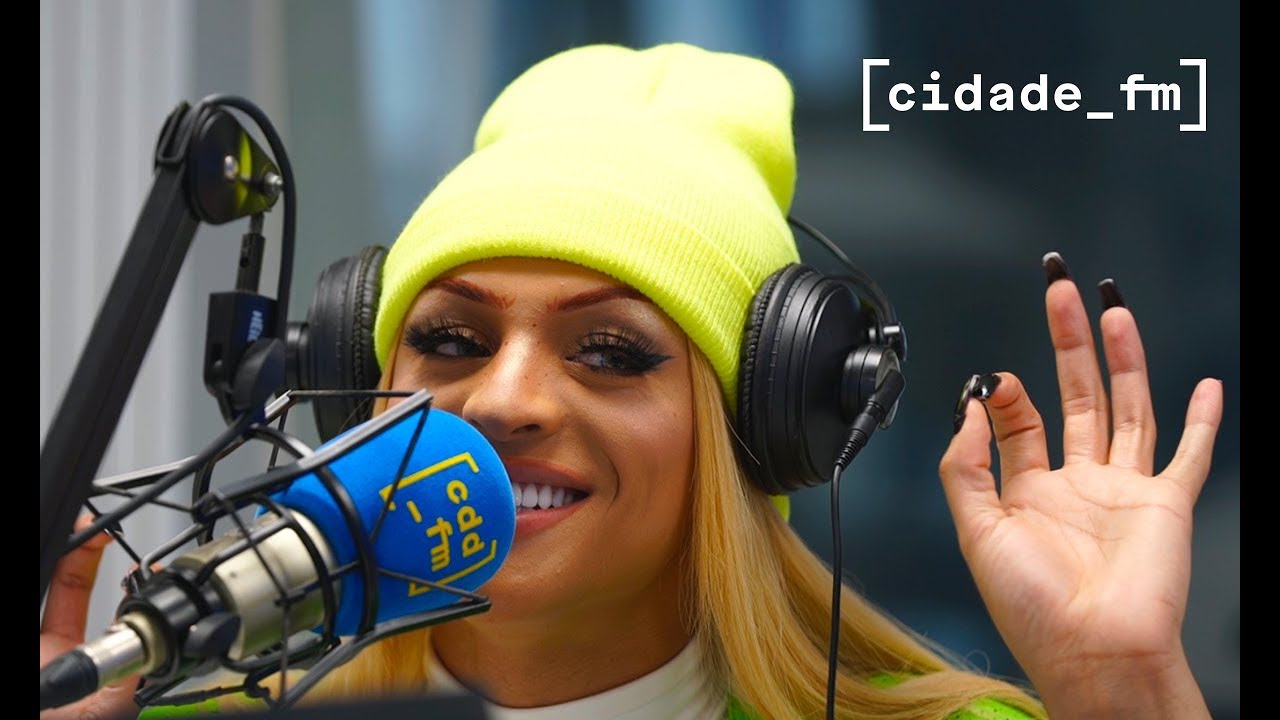 CIDADE FM | PABLLO VITTAR É SURPREENDIDA POR FÃS LIVE 🇵🇹 🇧🇷😱