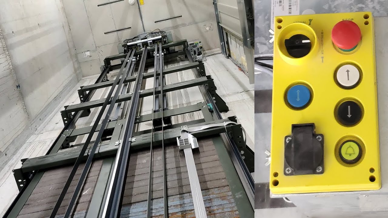 SCHINDLER 5500 Lift in Berne, Switzerland