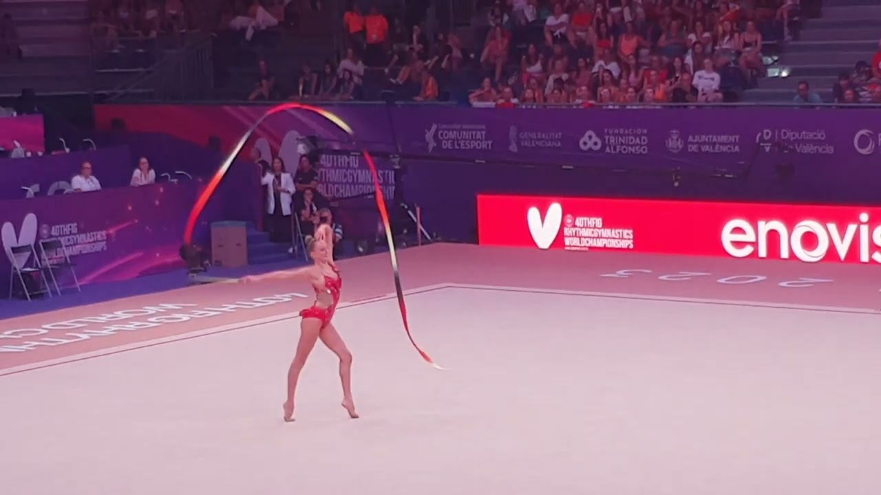 Maelle Millet #ribbon #RhyWorld2023 Valencia Clasificatorio