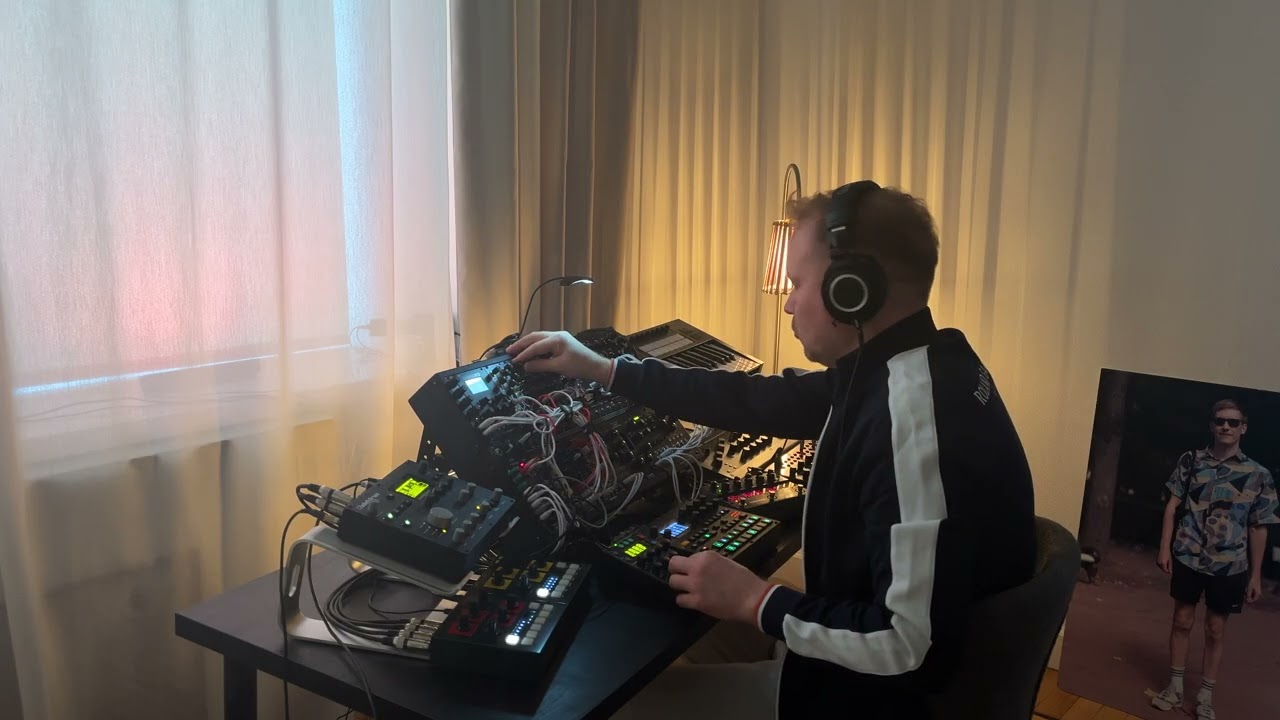 Live Eurorack Modular Techno / Jam Session 12