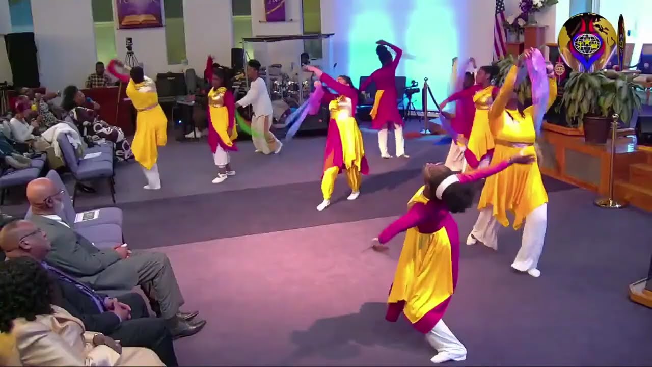 Glory To The Lamb - COGOP Queens & Long Island District