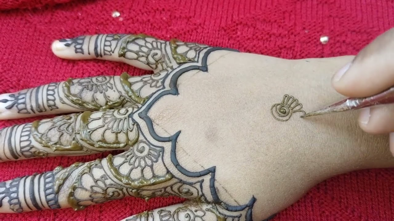 Eid special mehndi design chand mehndi design simple back hand mehndi design @heenabyshana 