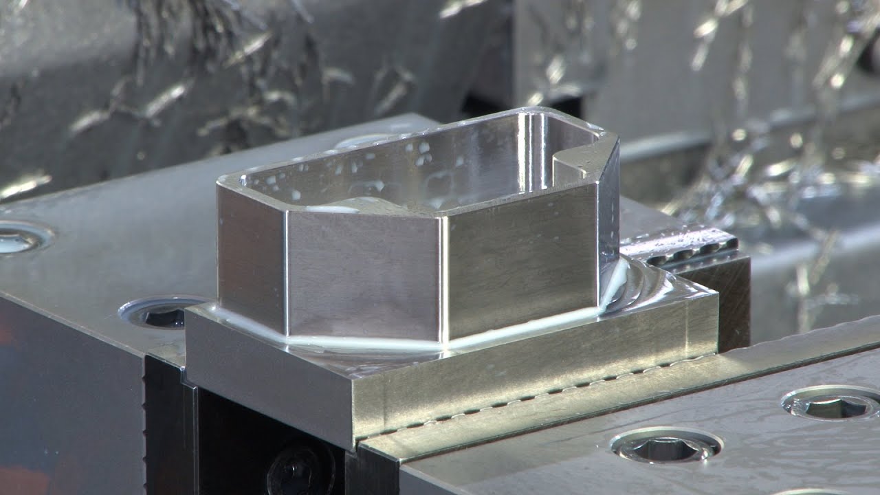 CobraMill solid VHM Fräser in Titan