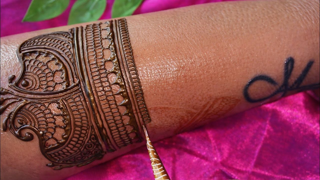 हातावर अप्रतिम मेहंदी कशी काढावी | Easy Mehendi Design#mehendi#hennadesign#bridalmehendi 