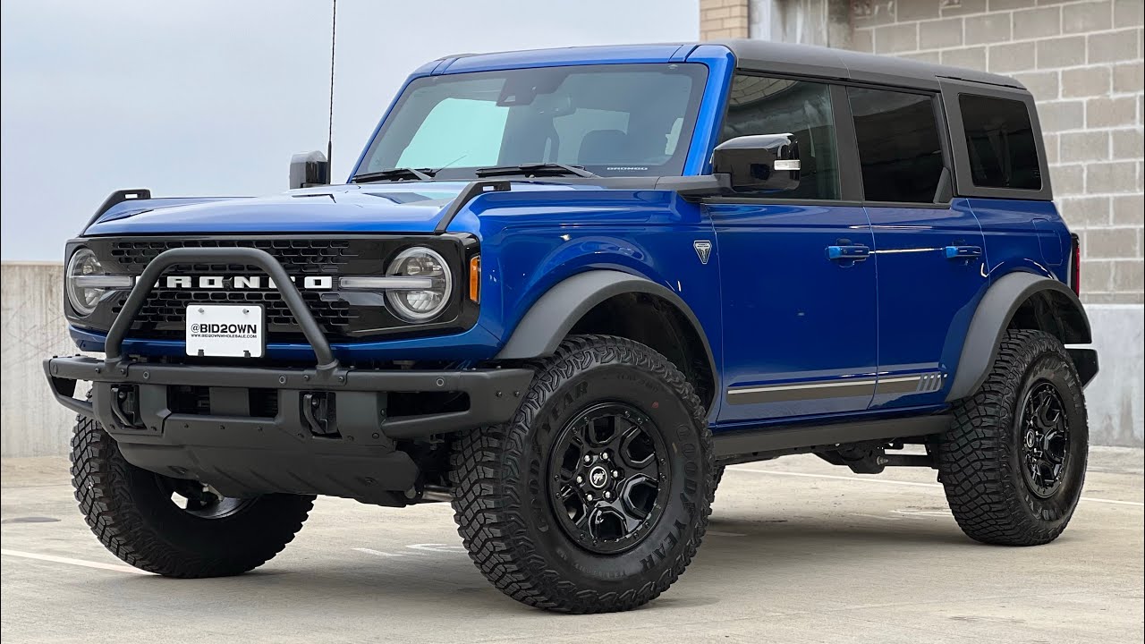 Our second Lightning Blue 2021 Ford Bronco First Edition! Only 40 miles from new!