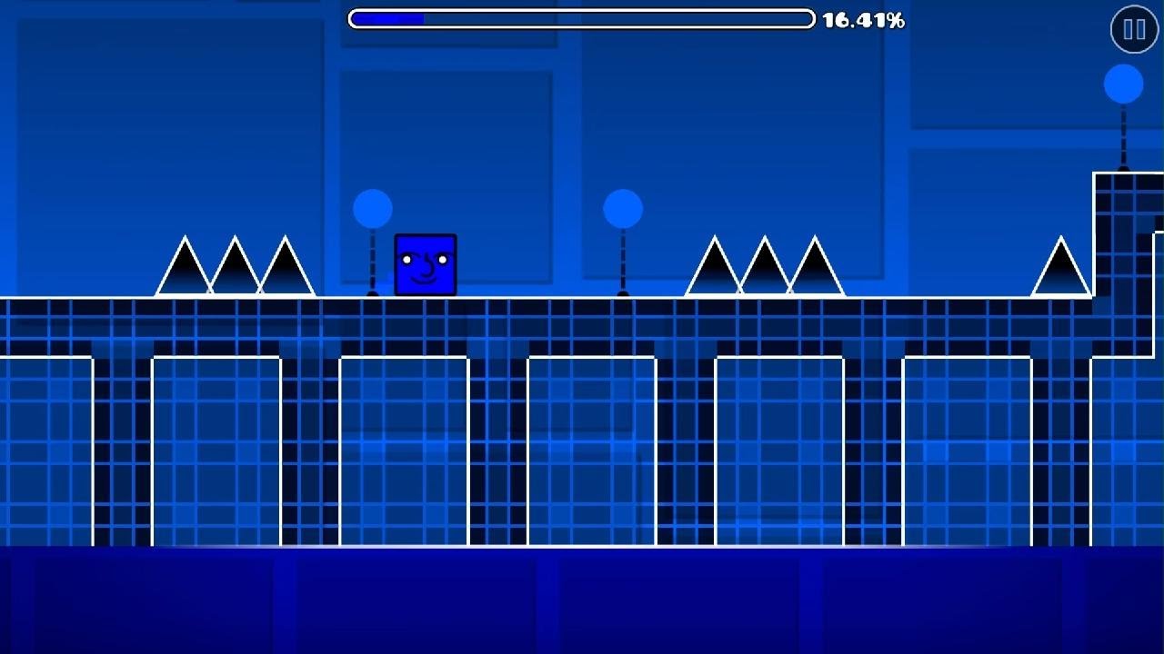 Playing time travel on Roblox Geometry. Dash.
