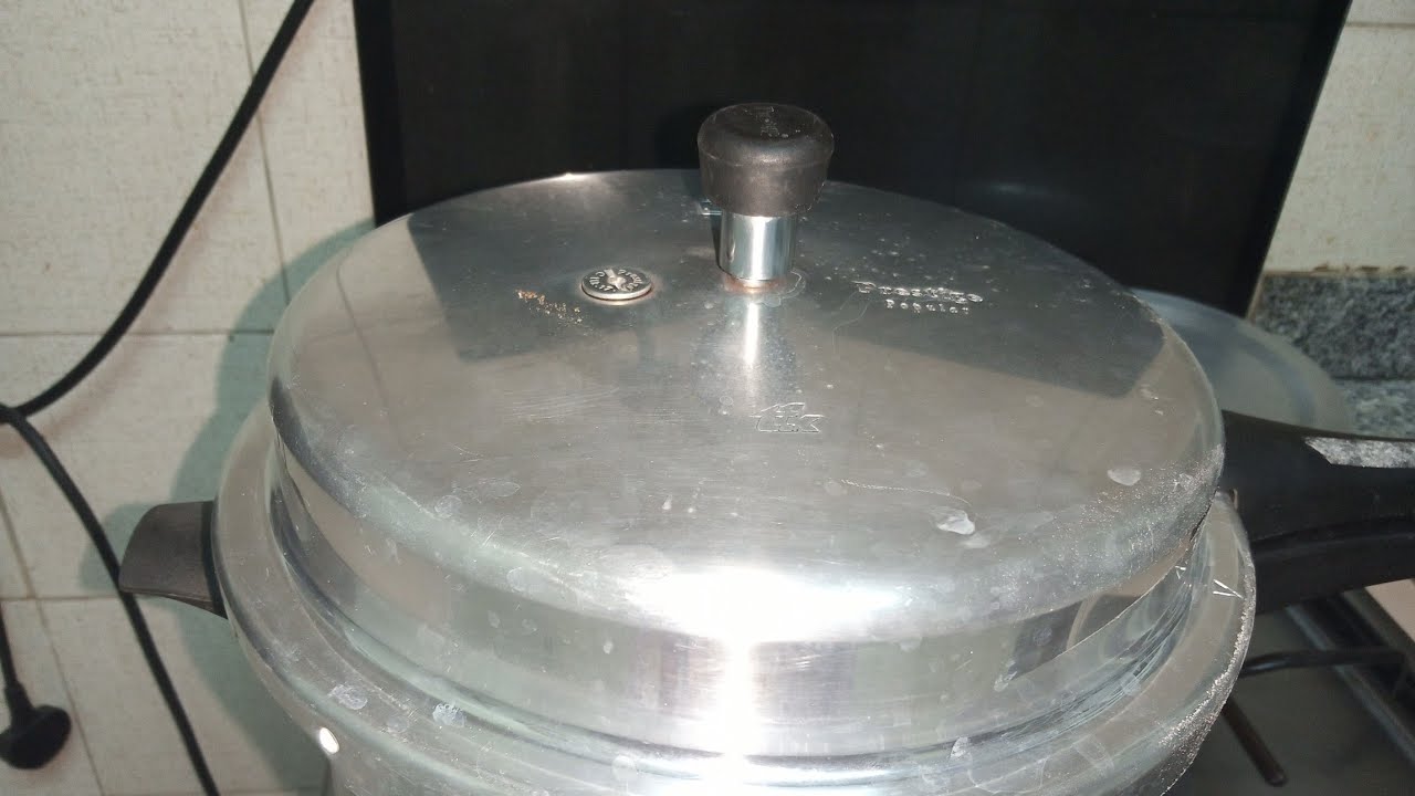 How to use pressure cooker/How to release pressure fast from pressure cooker-Chepo's kitchen