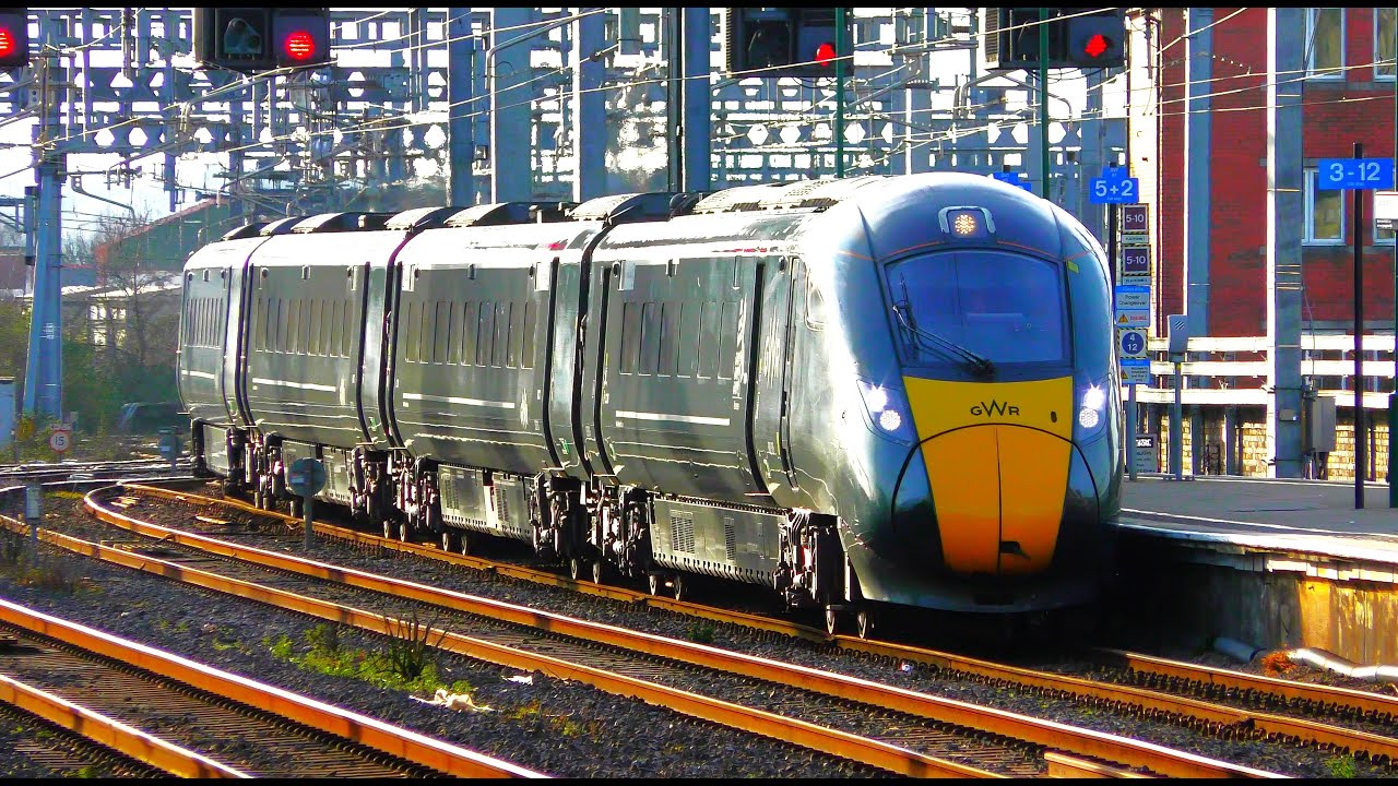 Trains at Cardiff Central | 01/03/25