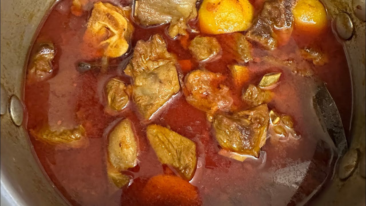 🇧🇩🐑মিট আলু দিয়ে🥔🍅🌶️🌱আর মিসটি কুমরা দিয়ে শুটকি মাছ মাছের মাতা দিয়ে🌶️🌱শেই শাদ😋