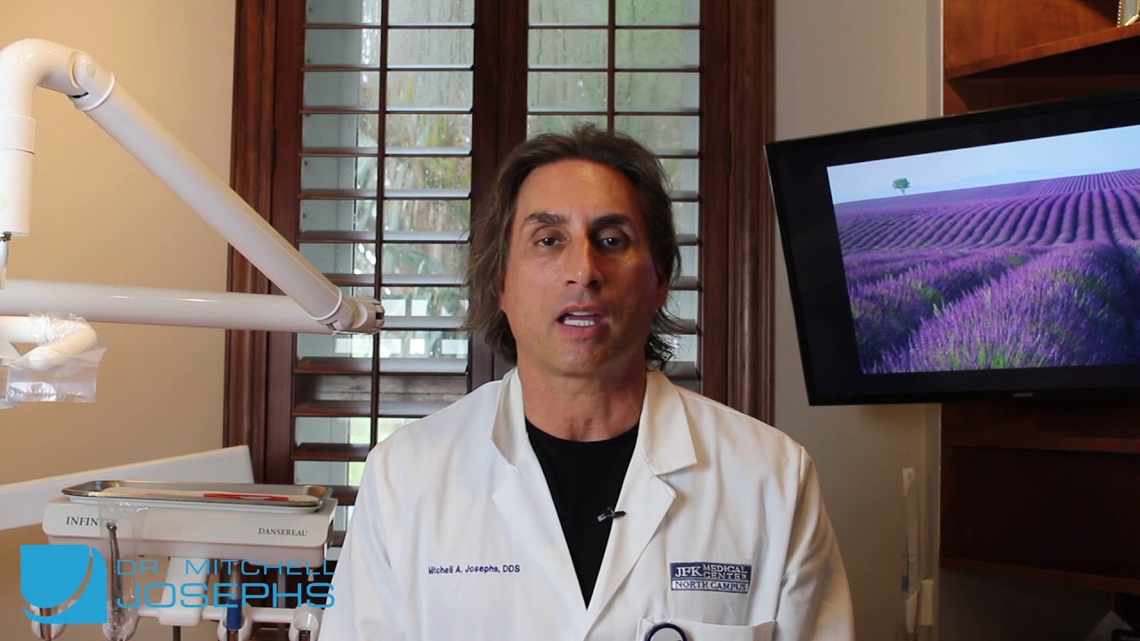 What Is the Difference Between a Dental and Oral Surgeon? | Dr. Mitchell Josephs