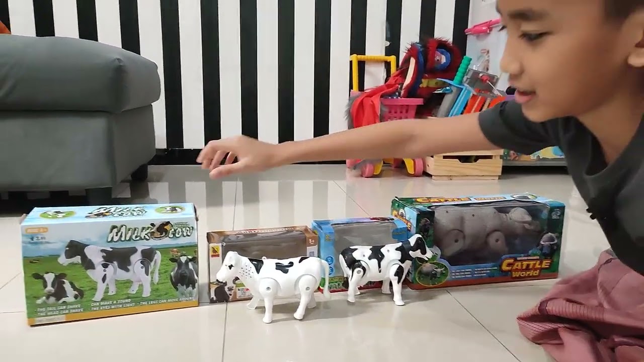 Mainan Sapi besar sapi kecil Dan Kerbau besar